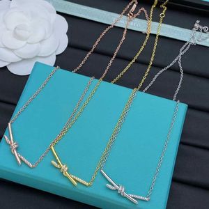 Designer Brand Tiffays Gold Rope Knot Cross Necklace Series with Diamond Light Luxury and Minimalist Collar Chain