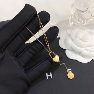 Luxury 18k Gold-plated Necklaces Designer Women's Necklace Fashion Jewelry Senior Heart Letter Necklace Exquisite Long Chain Brand Accessories