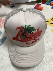 High-Quality Designer Trucker Hats with Embroidered Lettering - Fashionable Ball Caps in Various Colors bb