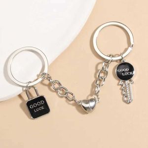 Keychains Lanyards Lycka till Emalj Keychain Key and Lock Heart Ring Magnetic Snap Chains For Par Lovers DIY Handgjorda smycken gåvor Q240403
