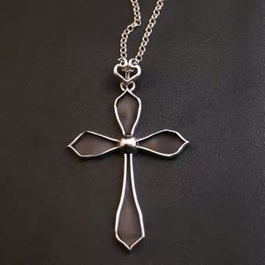 Chrome High quality jewelry necklace large black charcoal cross pendant necklace Hip Hop niche design retro personality fashion designer jewelry gift er