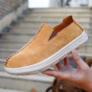 Casual skor Autumn Men äkta läderarbete manlig glid på mjuka lägenheter sneakers plattform brittisk affärsfest klänning