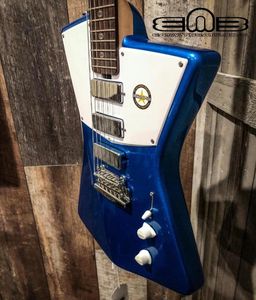 Promotion Sterling by STV60 ST Vincent Signature Vincent Blue Electric Guitar Bevel Top 3 Mini humbucker Pickups Tremolo Bridg2082304