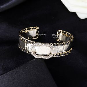 Designer Woman Men Chanells Bangle Luxury Fashion Märke Brev C Armband Kvinnor Öppna armband smycken guld manschett present Cclies 87