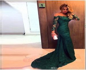 2019 New Sexy Emerald Green Long Sleeves Lace Mermaid Evening Dresses Illusion Mesh Top Long Prom Gowns Cheap Floor Length Party D3315912