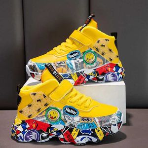 Athletic Outdoor Basketball Shoes For Children Children Sneakers Cartoon Graffiti Mönster Casual Shoes Boys Girls Basketball Boots Athletic Shoes 240407
