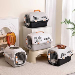 Cat Carriers Crates Houses Cage New 2024 Outbound Pet Check in Box Air Portable Liten och medelstora hundresefag inomhus H240407