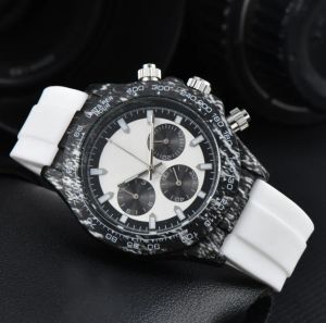 Top -Designer Herrenbeobacht hochwertige automatische Quarzbewegung Herren Uhr Luminous Sapphire wasserdichte Sportmontre Luxus -Armbanduhr