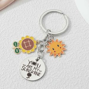 Keychains Lanyards Lovely Enamel Sun Smile Sunflowers You are my Sunshine Key Rings For Women Girls Friendship Gift Handbag Decoration Q240403