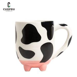 Caneca de vaca de cerâmica com pés nãokid 15oz de estilo udderly bebendo leite café pintado à mão Presentes em laticínios 240407