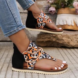 Kvinnliga sandaler ortopediska kil klackar 2024 sommar mode spänne strand flip flops zapatos de mujer v