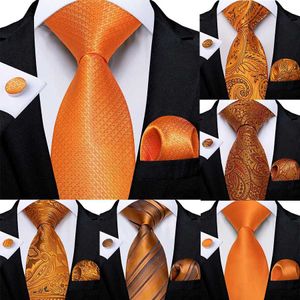 Nackband gåva män slips orange rand silk bröllop slips män dibangu design hanky manschettknappar högkvalitativa män slips set direkt frakt c240412