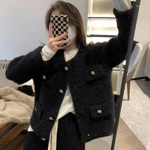 Women's Knits Korean Fashion 2024 Early Spring Design Sense Niche Short Jacket Loose And Versatile Knitted Cardigan Top Female Clothing