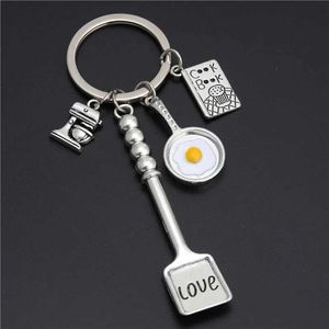 Keychains Lanyards 1pc Baking Charms Egg Fry Cooking Utensils Love Shovel Cookbook Key Ring Pastry Chef Foodie Baker Gift Q240403