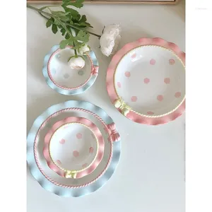Plattor koreansk tjej hjärta rosa mjukt högt utseende nivå keramik bordsartiklar set polka dot bow söt liten skål ris dessert platta