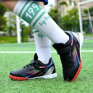 Athletic Outdoor Childrens Football Shoes Fashion Kids Soccer Shoes Turf Boys Sneakers Outdoor Non Slip Youth Training Trainers Chuteira Black 240407