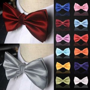 Bow Ties Mens Vuxen Tie Classic Fashion Wedding Party Formal Satin Gift Solid Color Justerbar Neck Tie Gravata Ny klipp Stylec240407