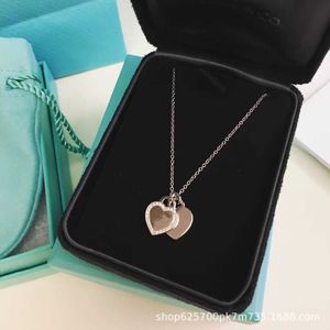 Designer Brand Tiffays Necklace Womens Diamond Embedding Love Fashion Advanced Sense Trendy Jewelry Heart shaped Collar Chain
