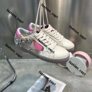 Superstar Sneakers Modedesigner Ladies Zapatos Männer Mode Männer lässige Schuhe Smith Bequeme Frauenwohnungen für Frauen GGBDS Sneakers GGDBS Sneakers 101