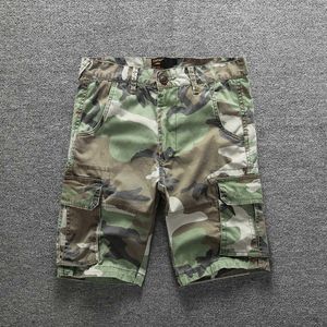 Mäns shorts Sommarmode Mens Camouflage Print Retro Multi Pocket Cargo Shorts Outdoor Combat Cotton Half Length Pants J240407