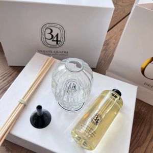 200ml Baies aromatherapy Diffuser no34 Fireless Aroma Glassボトルセットフレグランス装飾バレンタインギフト240407