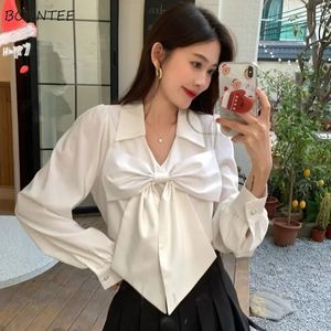 Süße Hemden Frauen weiß mädchenhafte Designer Temperatur koreanische Modekleidung S3XL Camisas Modern Kawaii Pure Preppy Hipster 240407