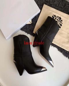 Оригинальная коробка Париж ВПУСА ИСАБЕЛЬ ИНУТНАЯ Кожаная кожа Marant Women Black Lamsy Boots Show Steeltoe Metal Ornament Catwalk Strap8324568