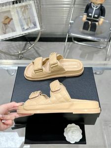 Дизайнерские обувь дизайнерские сандалии высочайшие качественные дизайнерские обувь классическая балетная обувь женская одиночная обувь Flat Shoes Casual Syste Syste Commory Fashion 35-40