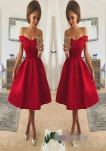 Arabskie krótkie sukienki koktajlowe seksowne czerwone sukienki z domu na szyję z kolan ramion koronka w górę aplikacja liniowa impreza dresse5580921