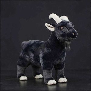 Filmer TV Plush Toy Black Goat High Fidelity Anime Söt Plushie Sheep Plush Toys Livtro Djur Simulering fylld docka kawai leksaksgåvor för barn 240407