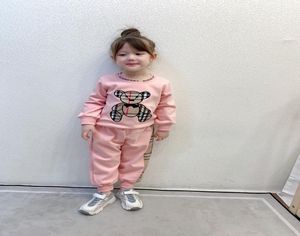 2021 Spring New Girl Designer Outfits Kinder niedliche Bär Plaid lässige Kleidungsstücke karierte Langarm -Tops Hosen 2pcs Anzüge S8106415932