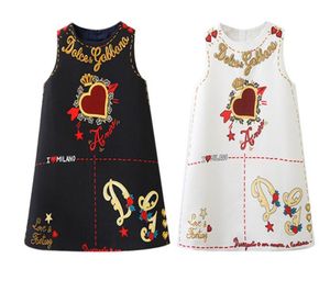 2019 Girls Dress Summer Sleeveless Valentine039S Day Love Heart Printed Aline Princess Dress Baby Girl Dresses Kids Designer C3641390