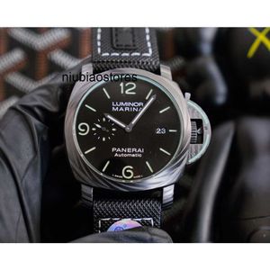 Watch Designer Wristatch For Men Fashion Mechanical Watches Automatyczne ruch Sapphire Mirror 47 mm gumowe opaski na rękę