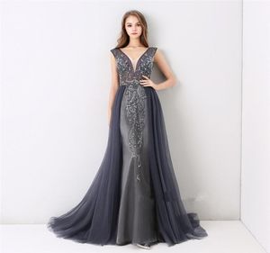 2018 Elegant Navy Tulle Crystals Prom Dresses V Neck Detachable Train Evening Gowns Custom Beads Evening Dresses Vestidos Formales8594319