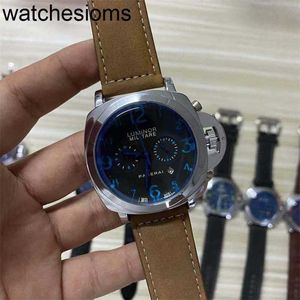 Panerass Watch Designer Herrmode för män Mekaniska affärsmän Fem Hand Uupn Italy Sport Wristwatch Style