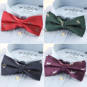 Bow ties Fashion Polyester Bowtie per uomini Accessori per le imprese per matrimoni per uomini di animale casual