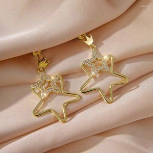 Dingle örhängen ihålig pentagram zirkon krona klassiska kvinnors smycken tillbehör trendiga jubileumsgåvor till flickvän