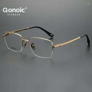 Solglasögon Qonoic China Wholesale Model Ready Stock Titanium Gelglas Ramar Optiska glasögon 80928