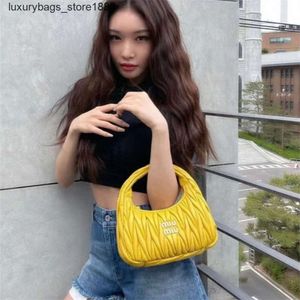 Handbag Factory 5A Trend Classic Style Muu Home Same Pleated Cloud Bag Fashion Rhombic Embroidery One Shoulder Crossbody