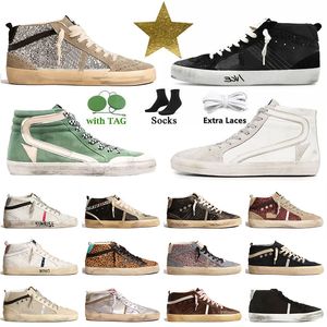 Newest golden sneakers goose's women mens mid star designer shoes dirty super star flat black white pink outdoor ball star trainers heels superstar des chaussures