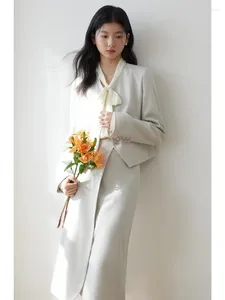 Sukienki robocze Ziqiao francuski styl Modny garnitur dla kobiet 2024 Wiosenna nisza koreańska strój dramatyczny elegancki sens dwuczęściowy zestaw setek