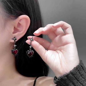 Charm New Gothic Liquid Heart Cross Star Pendant Earrings Y2K Red Zircon Love Dangle Earring Irregular Aesthetic Tassel Earrings240408