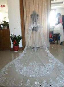 Selling Luxury Real Image Wedding Veils Three Meters Long Veils Lace Applique Crystals Two Layers Cathedral Length Cheap Brida9014780