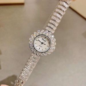 Dinimi Timini 2024 Camellia Set Bracet Full Diamond Light Luxury Style Fashion Women's Watch