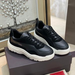 Genuine Leather Athletic Shoes Women Men Sports Designer skate Shoes Luxury Valentinosneakers Running Woman Trainers 5564