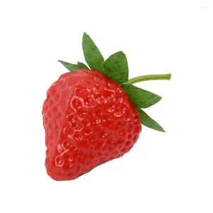 Party Decoration 20sts Artificial Fruit Fake Strawberry Plastic Simulation Ornament Craft Pography Props Christmas Home Decor