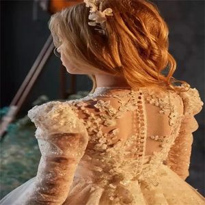 Flower Girl Sukienki Longsleeved Fluffy Party Formal Dress Princess Deluxe Pierwsza komunia ślubny prezent 240326