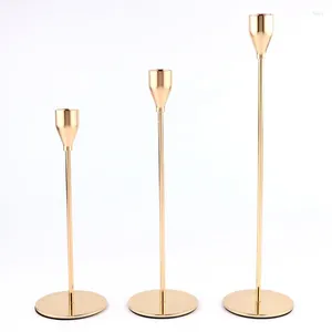 Candle Holders Exquisite Candlestick Ornament Fashion Wedding Banquet Table Christmas Home Romantic Candlelight Dinner Three-piece Set