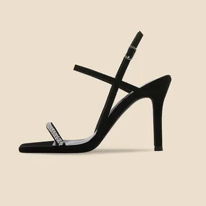 Sandaler White and Black Diamond Semi-Ruby Wedding Shoes Leather Strappy Stiletto Heels Woman Lace-Up Fashion