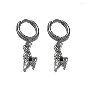 Dangle Earrings Butterfly Adorenmentファッショナブルな耳フック女性のためのジュエリーt8de